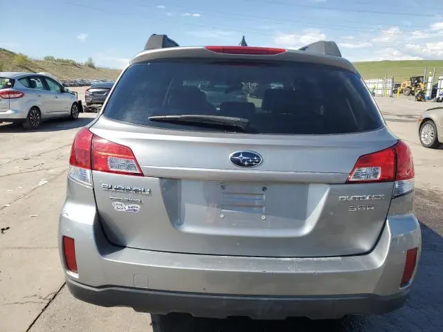 2011 SUBARU OUTBACK 3.6R LIMITED  