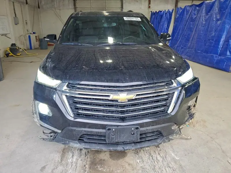 2023 CHEVROLET TRAVERSE LT  