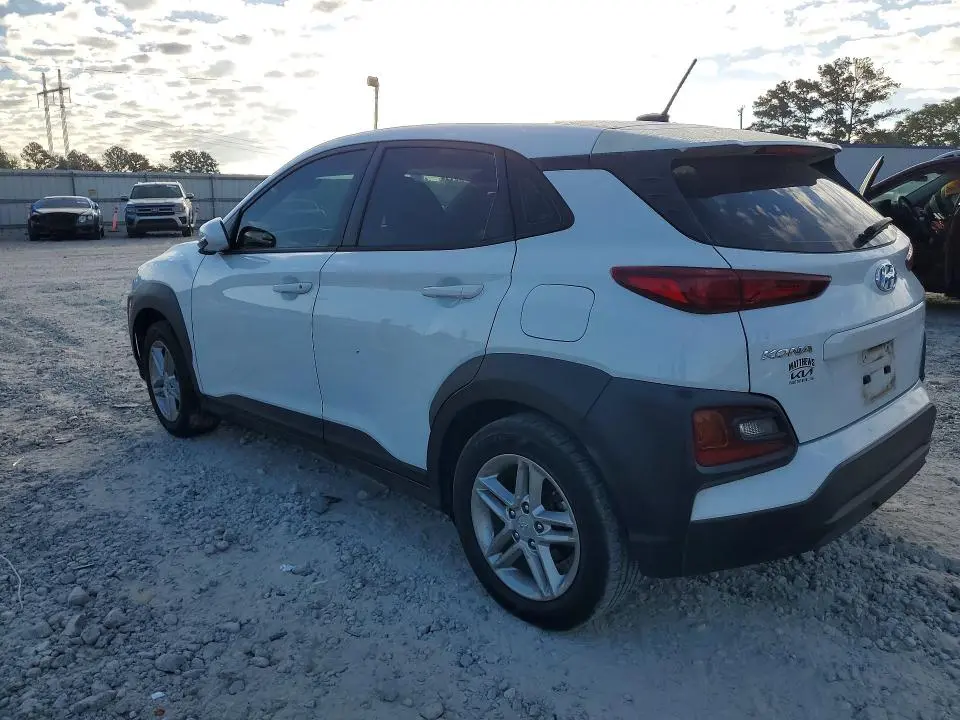 2021 HYUNDAI KONA SE  