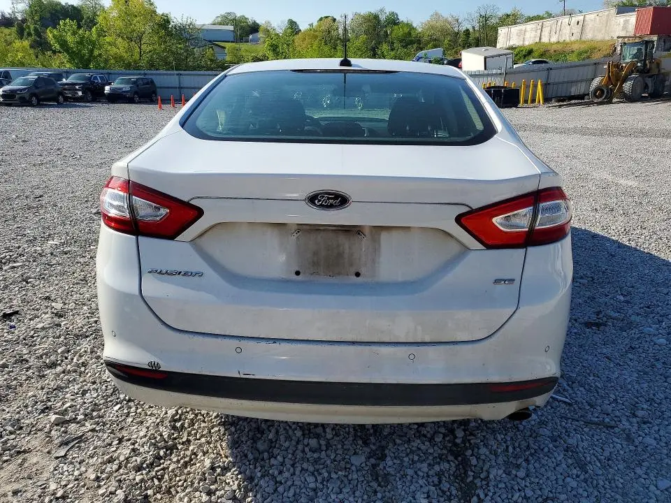 2014 FORD FUSION SE  
