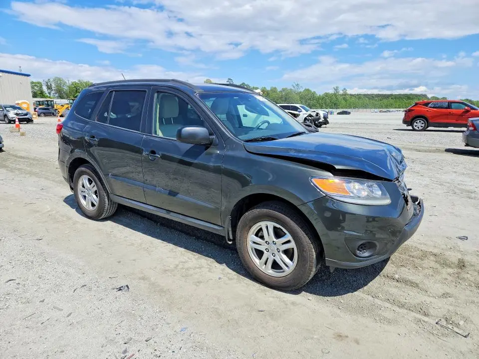 2012 HYUNDAI SANTA FE GLS  