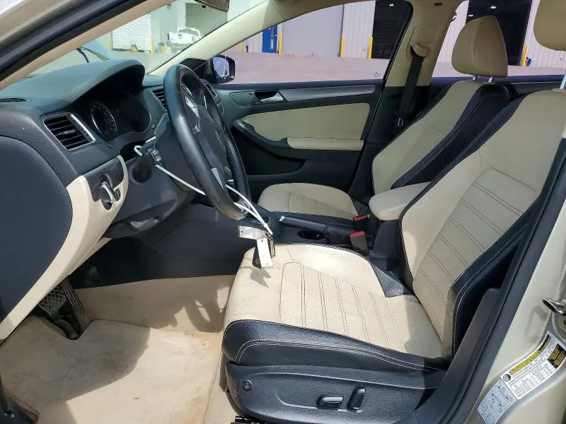 2014 VOLKSWAGEN JETTA SEL  