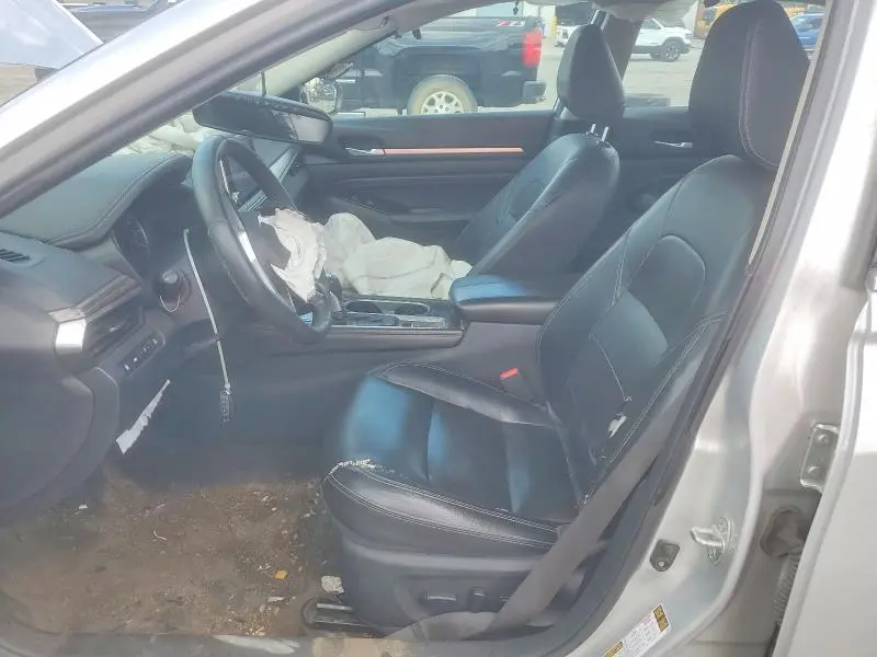 2020 NISSAN ALTIMA SL  