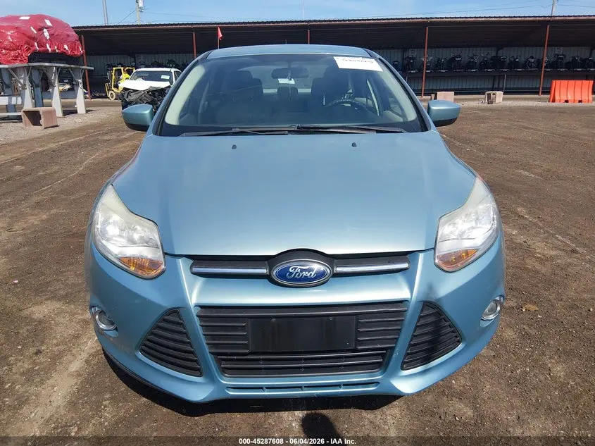 2012 FORD FOCUS SE