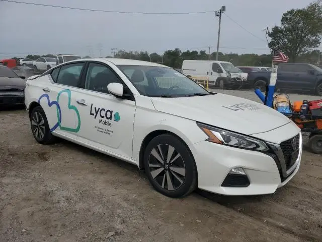 2022 NISSAN ALTIMA SV  