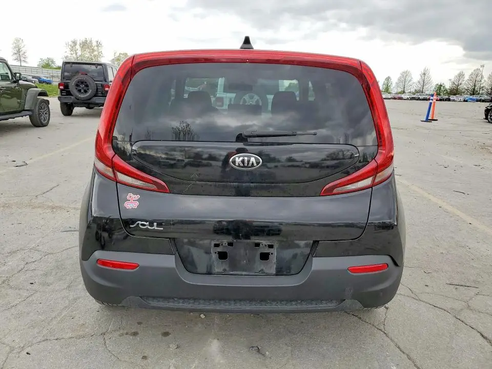 2020 KIA SOUL LX  