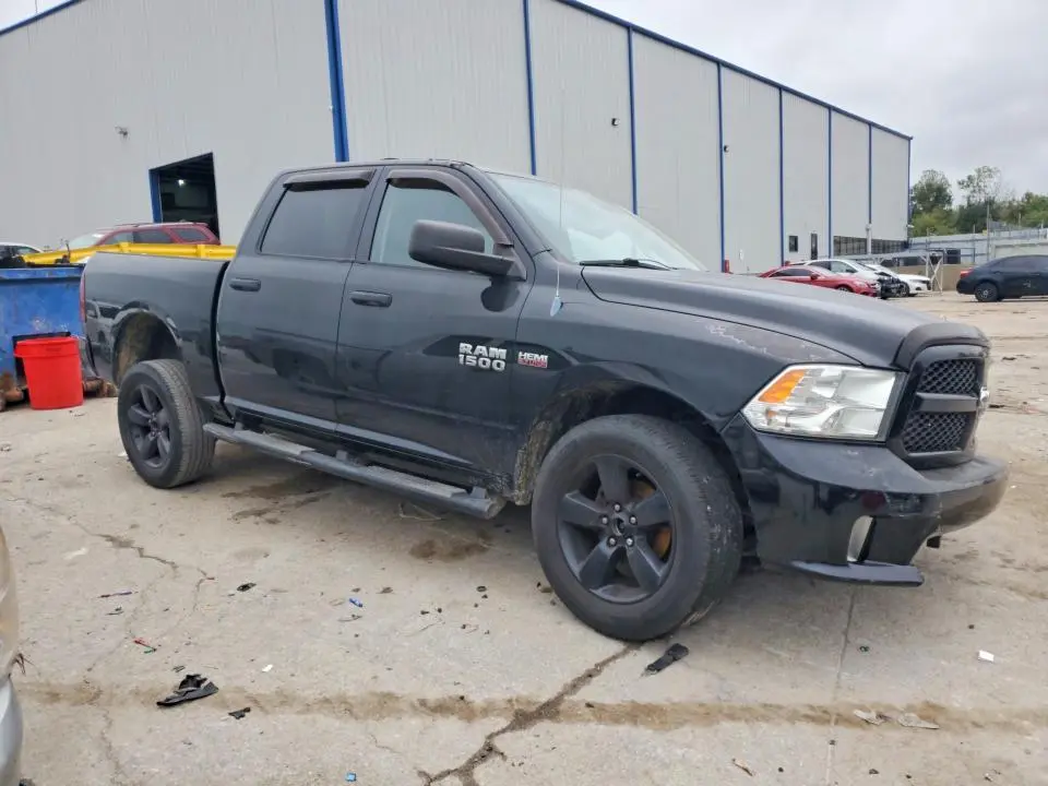 2013 RAM 1500 ST  