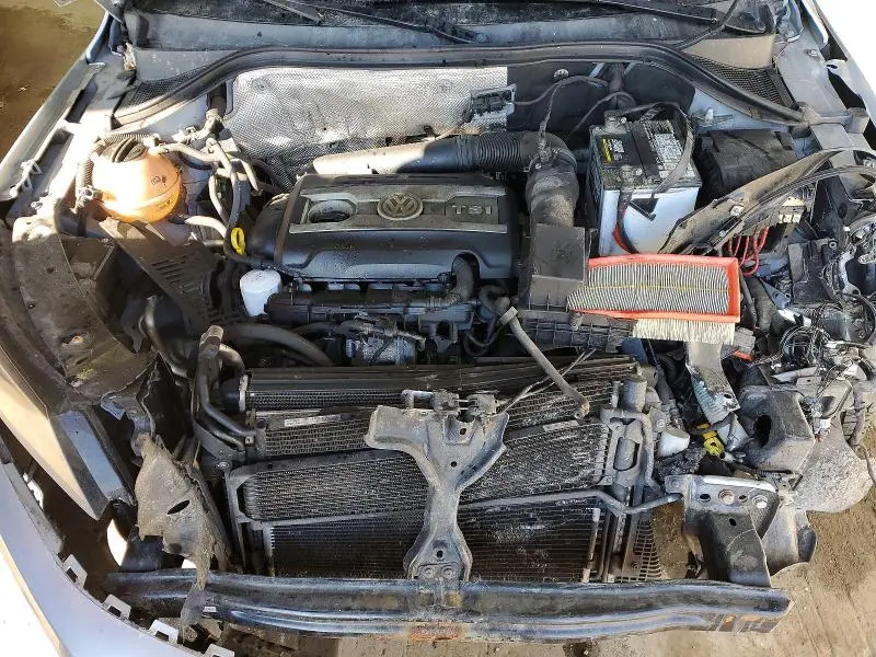 2014 VOLKSWAGEN TIGUAN S  