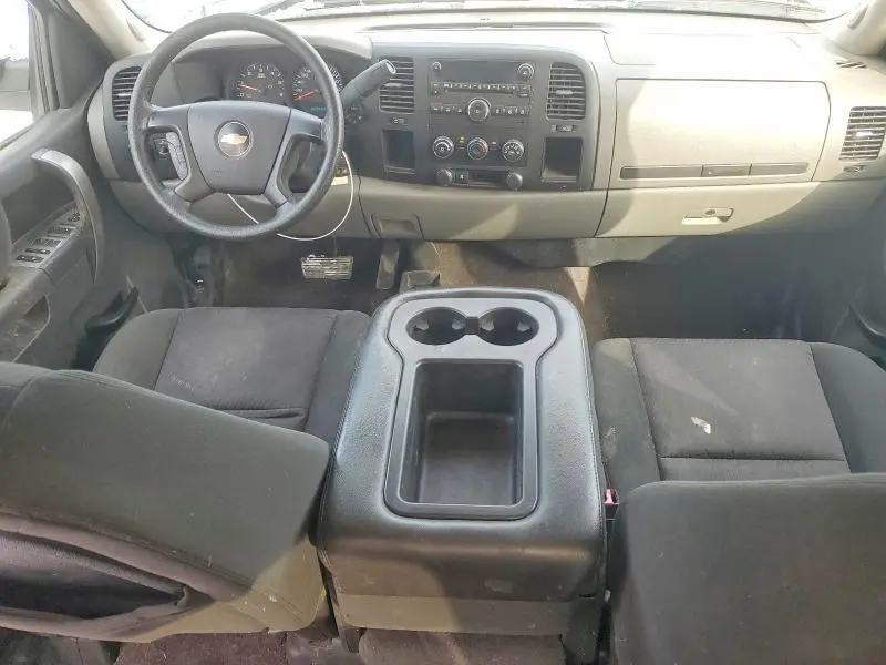 2011 CHEVROLET SILVERADO K1500 LS  