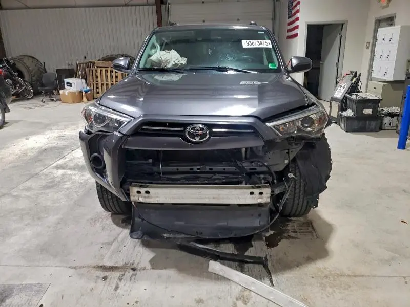2021 TOYOTA 4RUNNER SR5/SR5 PREMIUM  
