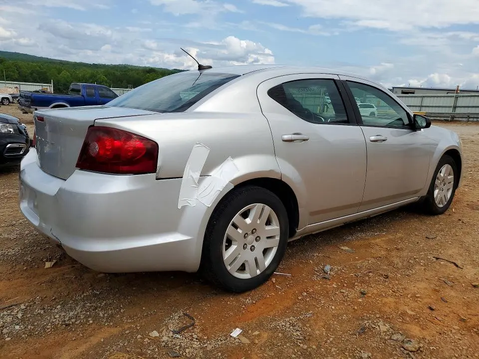 2012 DODGE AVENGER SE  