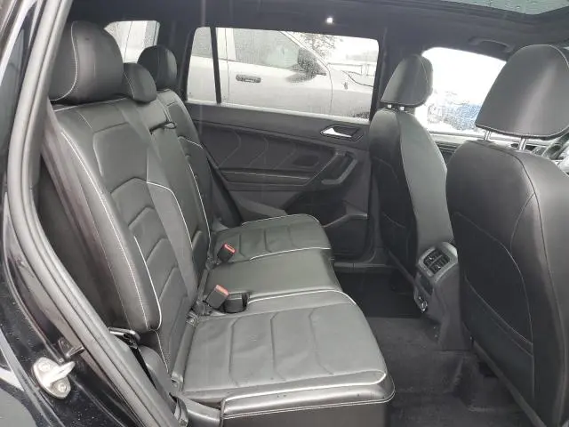 2022 VOLKSWAGEN TIGUAN SEL R-LINE  