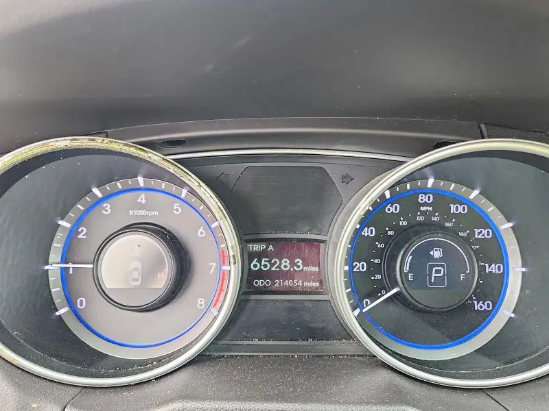 2011 HYUNDAI SONATA GLS  