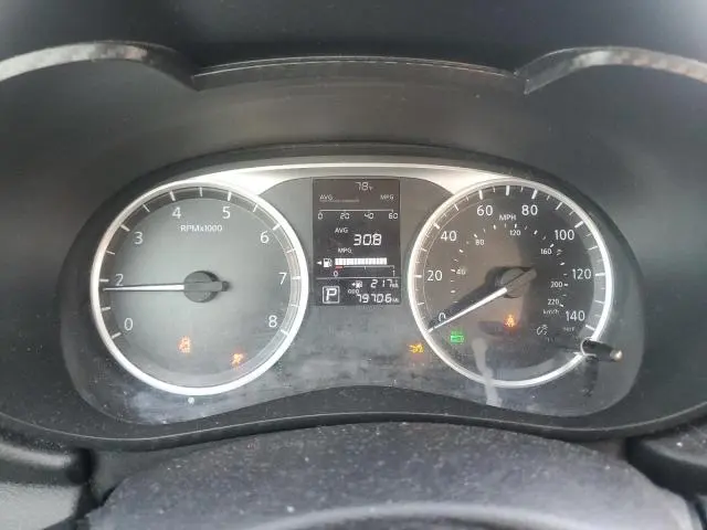 2021 NISSAN VERSA S  