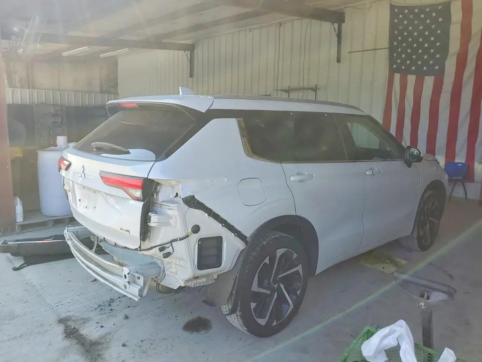 2022 MITSUBISHI OUTLANDER SEL  