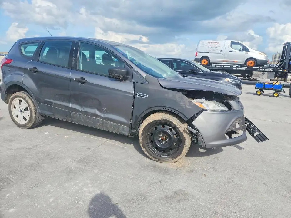 2014 FORD ESCAPE S  