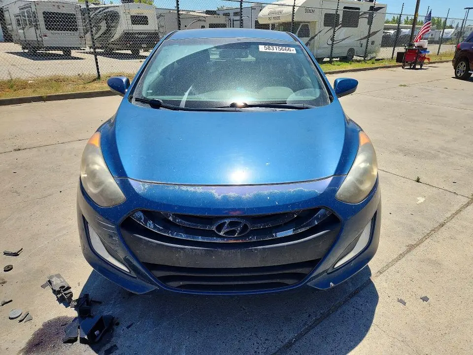 2014 HYUNDAI ELANTRA GT BASE  