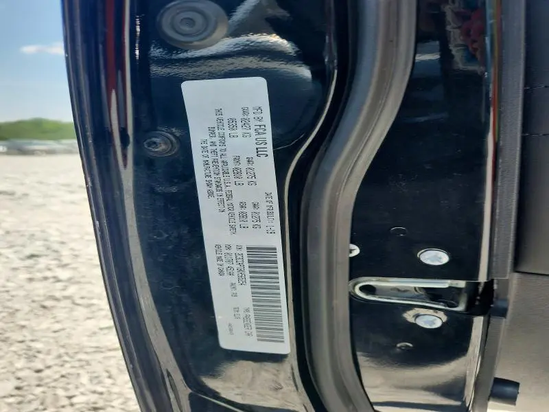 2019 CHRYSLER 300C   