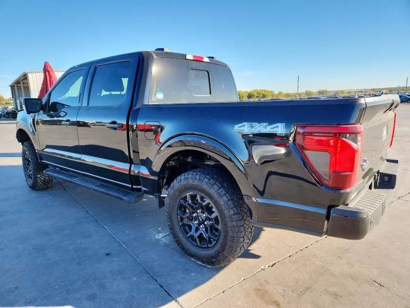 2024 FORD F150 XLT  