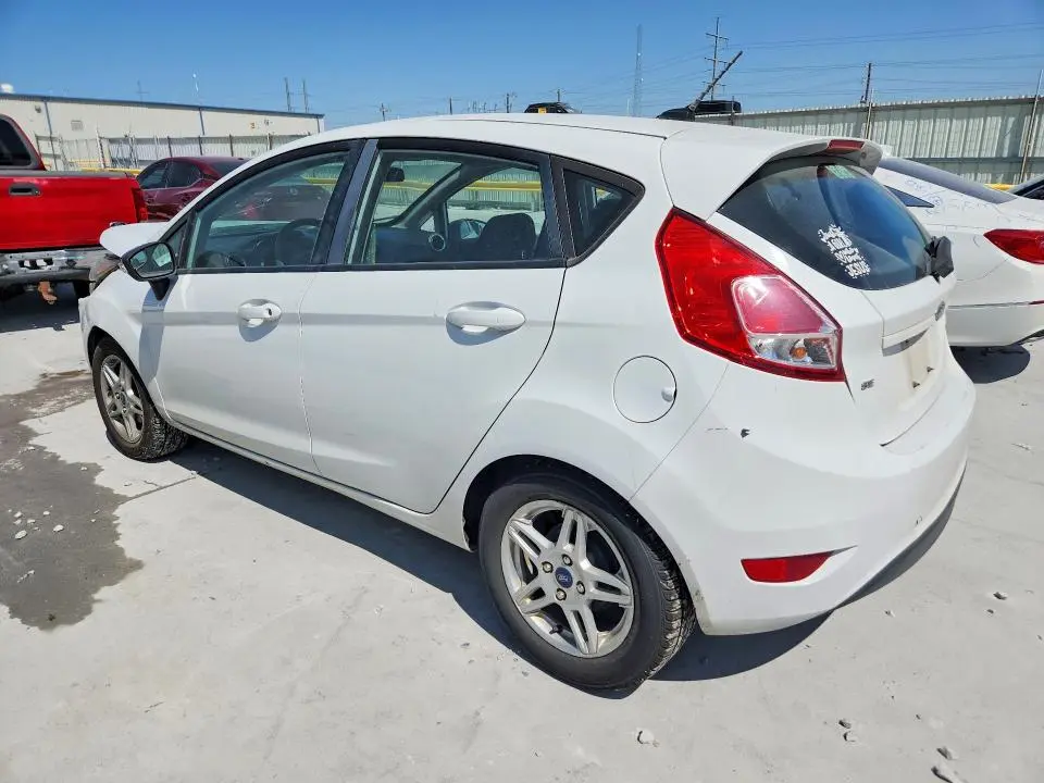 2018 FORD FIESTA SE  