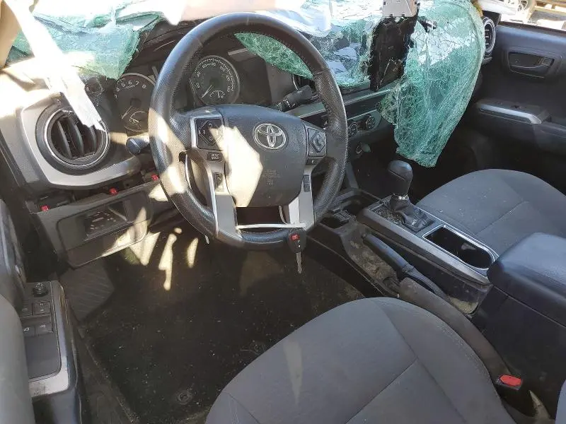2019 TOYOTA TACOMA SR5  