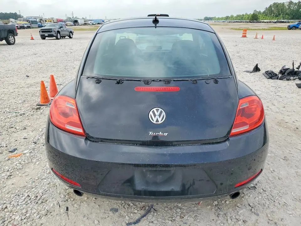 2012 VOLKSWAGEN BEETLE TURBO  