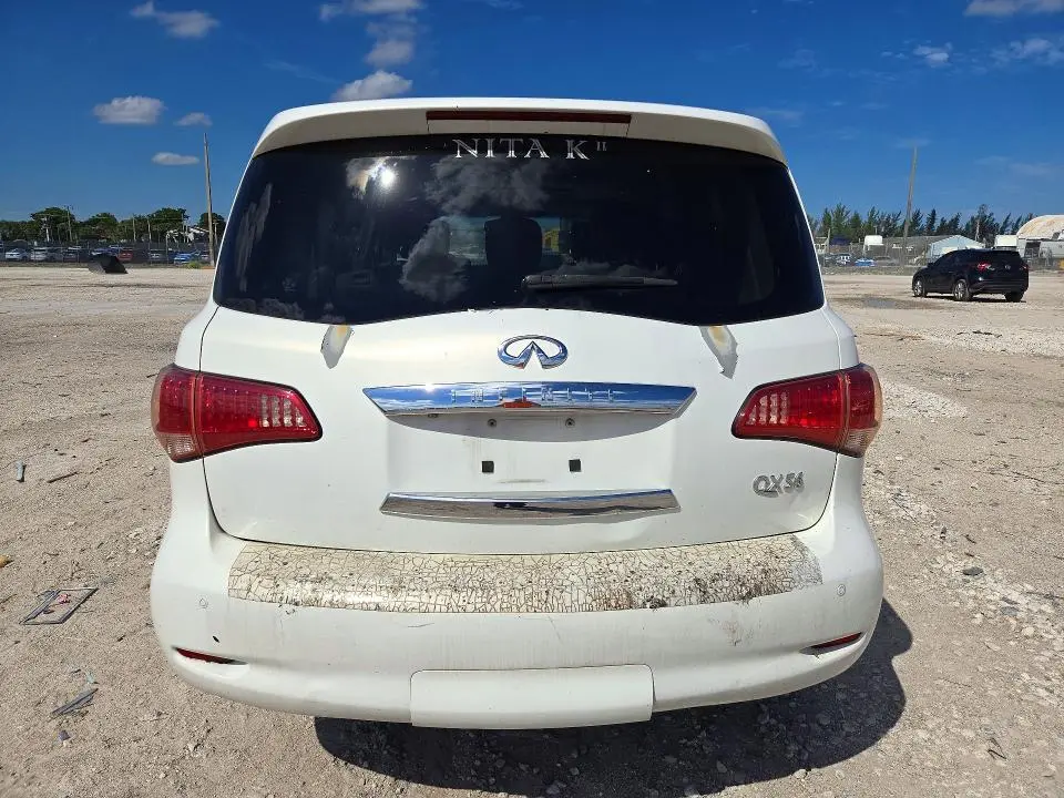 2011 INFINITI QX56 BASE  