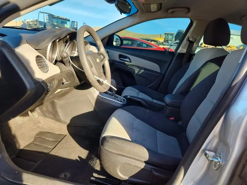 2015 CHEVROLET CRUZE LS  