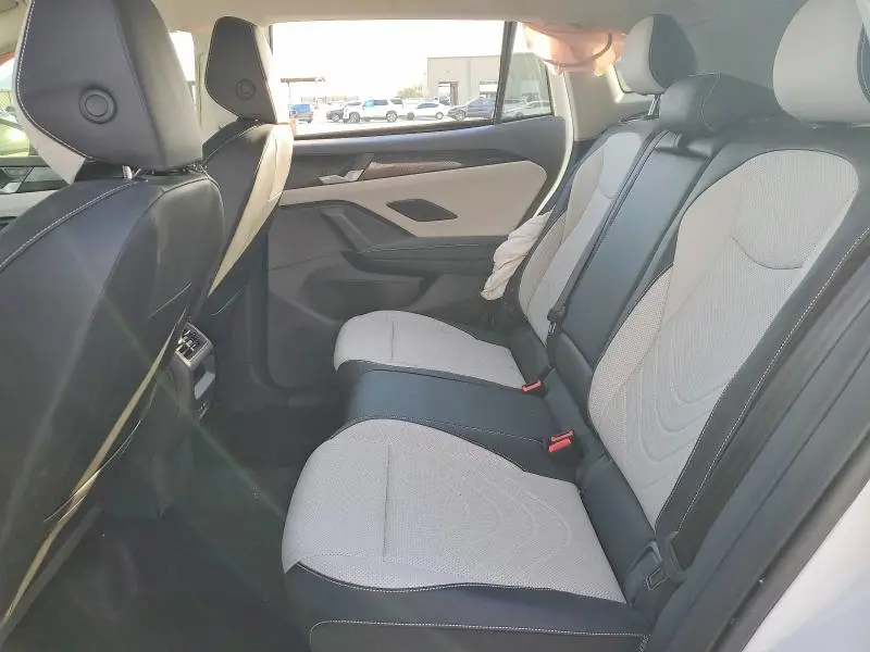 2025 VOLKSWAGEN TIGUAN SE  