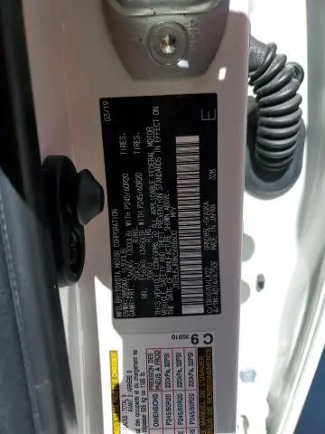 2019 TOYOTA 4RUNNER SR5/SR5 PREMIUM  