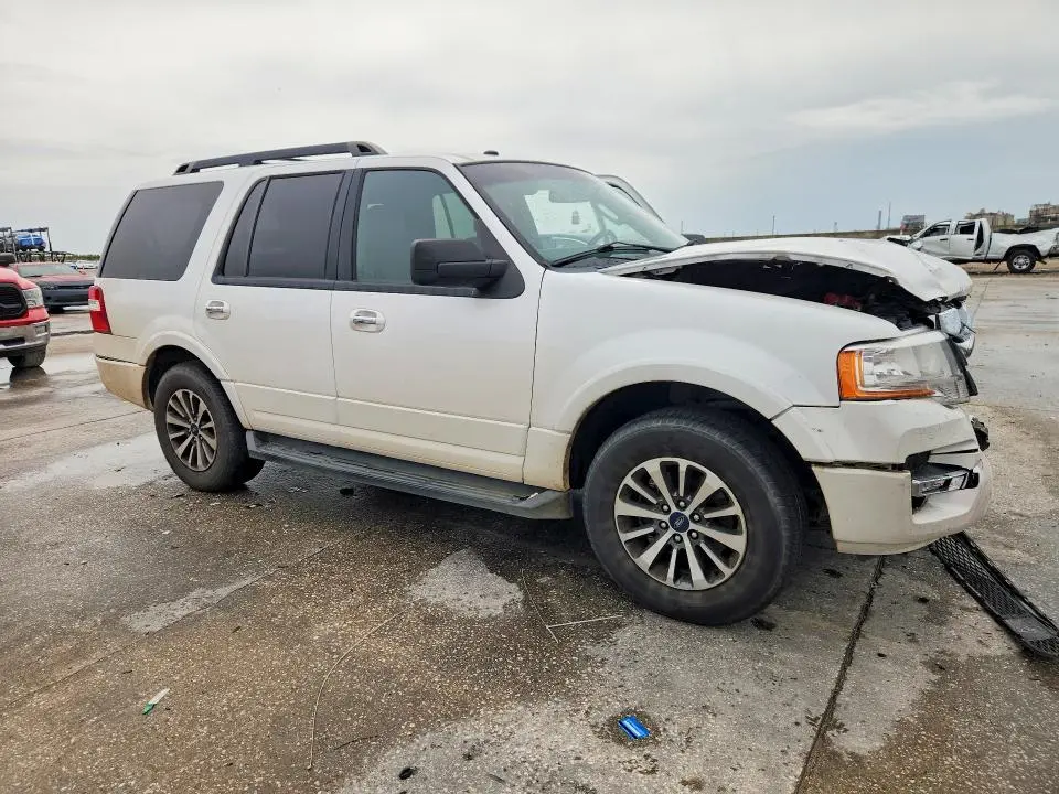 2017 FORD EXPEDITION XLT  