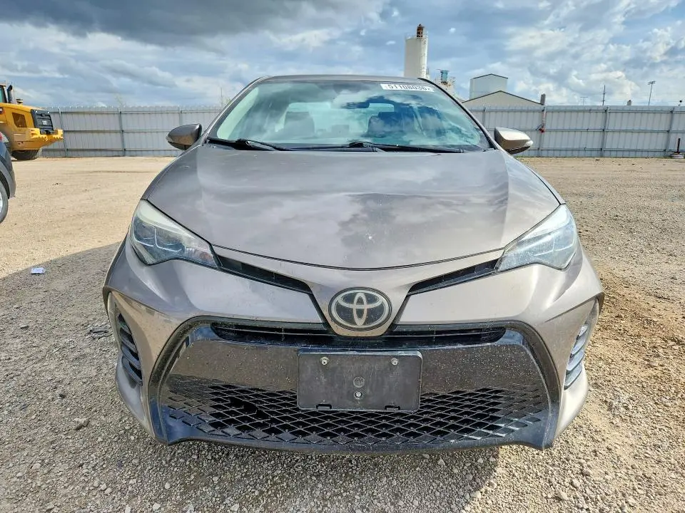 2018 TOYOTA COROLLA SE  
