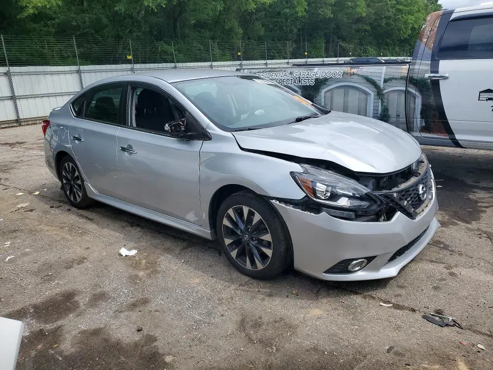 2017 NISSAN SENTRA SR  