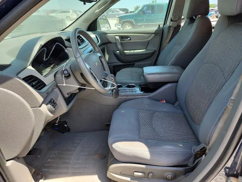 2015 CHEVROLET TRAVERSE LT  