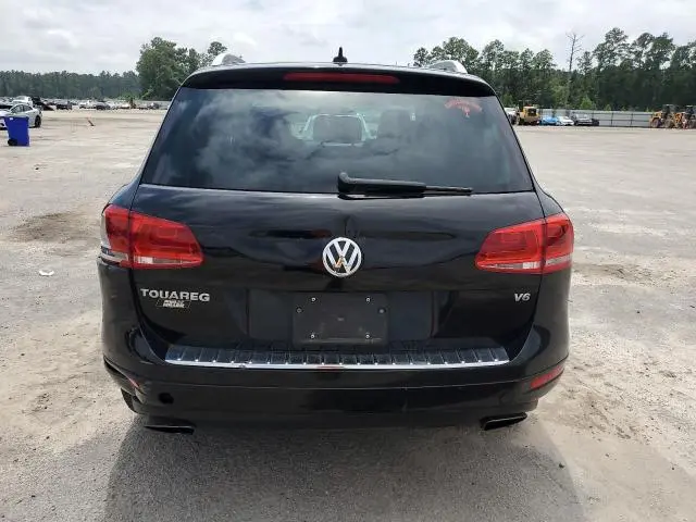 2012 VOLKSWAGEN TOUAREG V6  