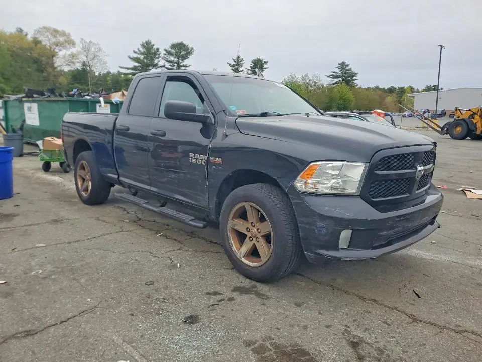 2015 RAM 1500 ST  