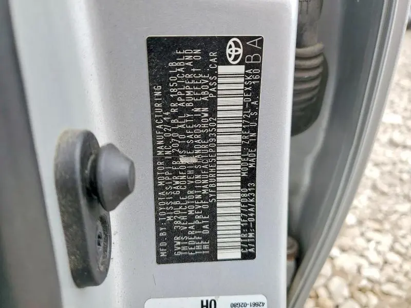 2014 TOYOTA COROLLA S PLUS  