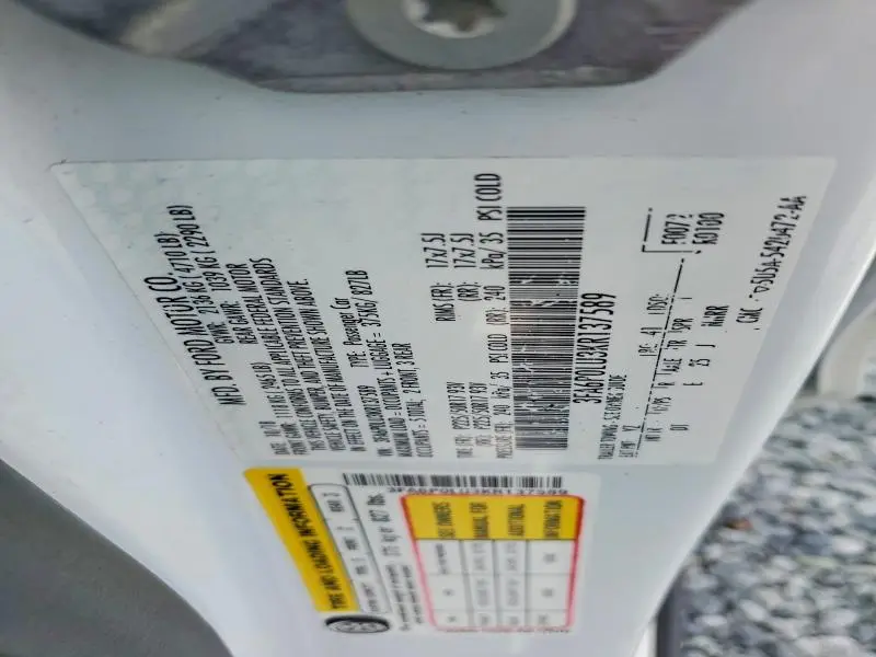 2019 FORD FUSION SE  