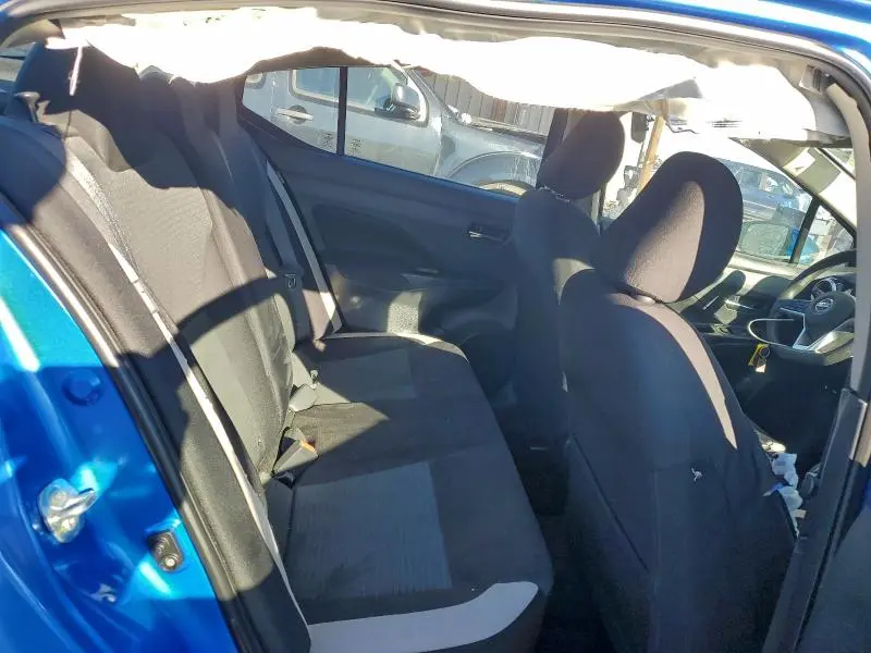 2021 NISSAN VERSA SV  