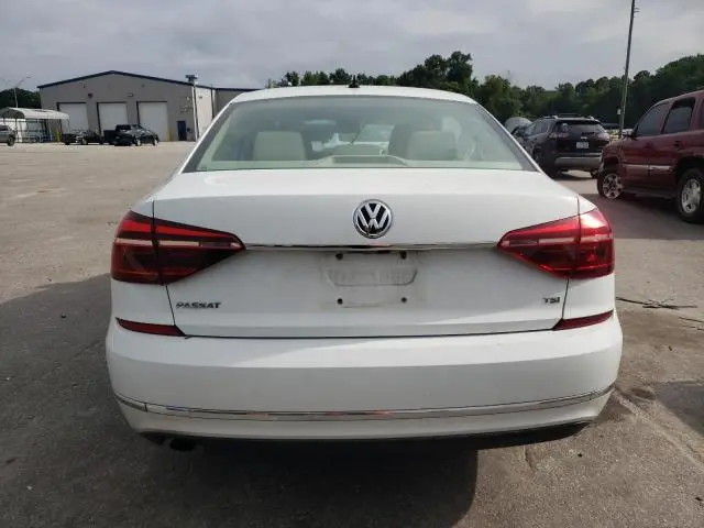 2017 VOLKSWAGEN PASSAT S  