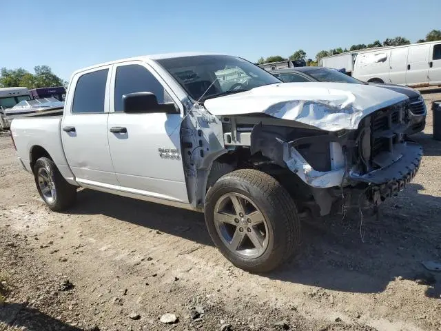 2015 RAM 1500 ST