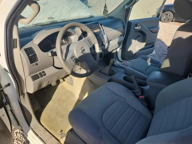2016 NISSAN FRONTIER S  