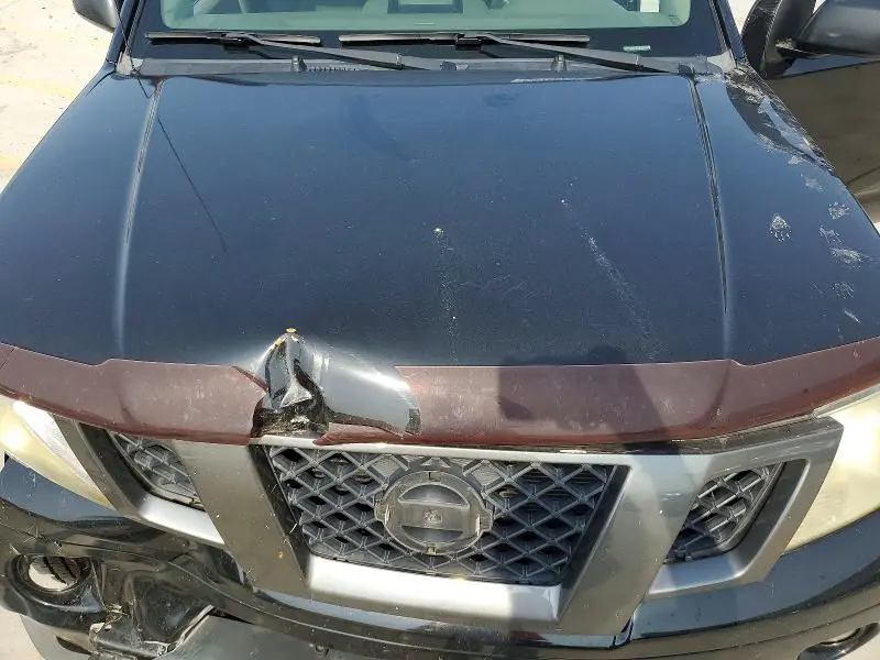 2012 NISSAN FRONTIER S  