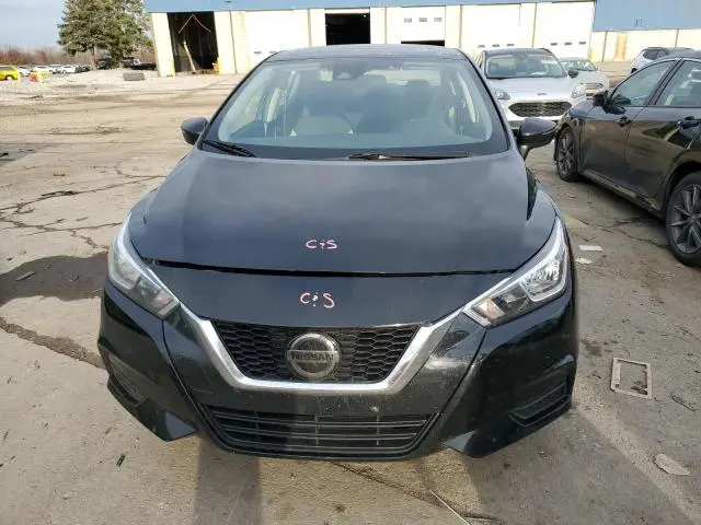 2021 NISSAN VERSA SV  