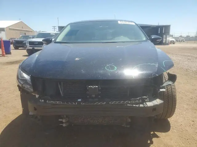 2018 VOLKSWAGEN PASSAT SE  