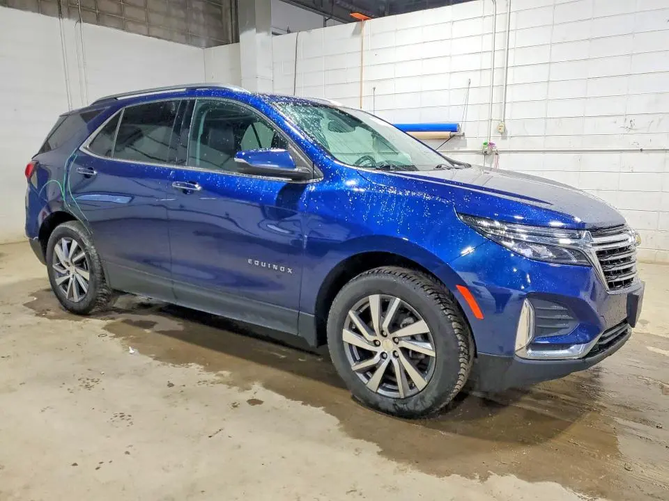 2022 CHEVROLET EQUINOX PREMIER  