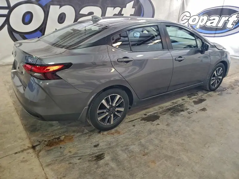 2024 NISSAN VERSA SV  