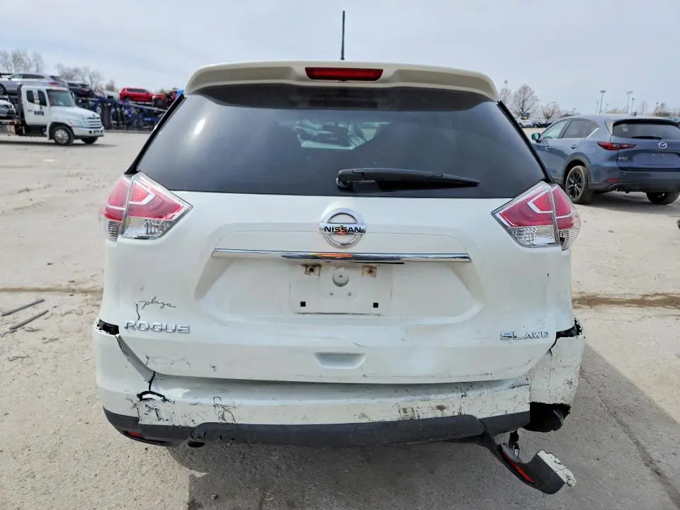 2016 NISSAN ROGUE SL  