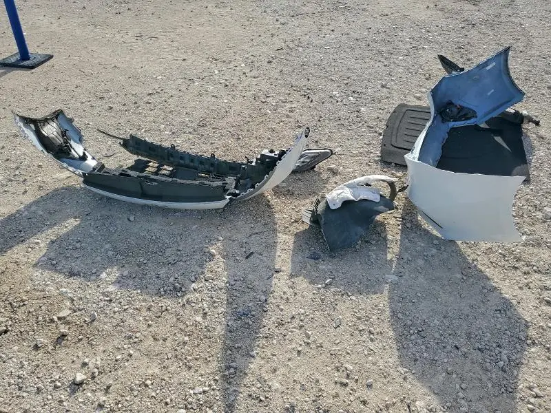 2024 KIA FORTE GT LINE  