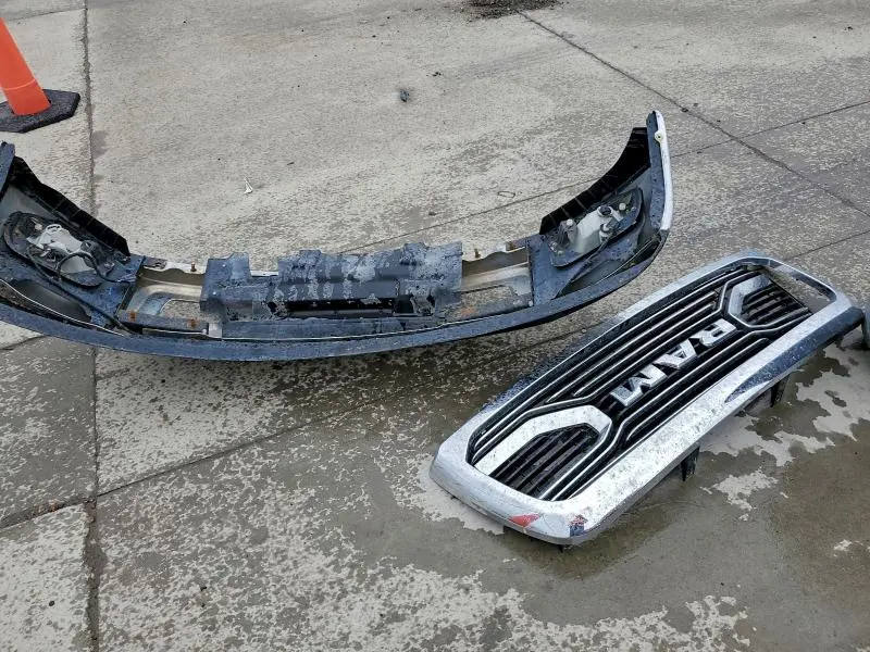 2012 DODGE RAM 3500 LARAMIE  